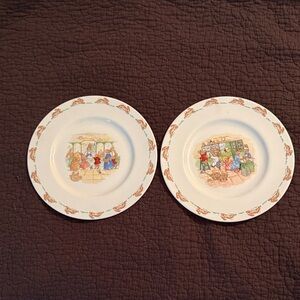 Charming Royal Doulton Bunnykins Plates - Set of 2